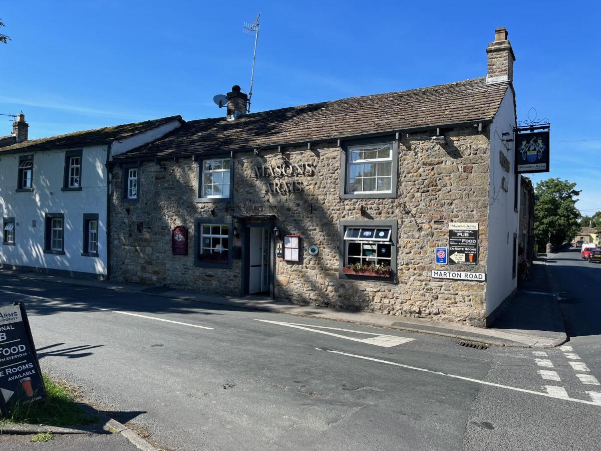 Masons Arms Hotel Skipton Exterior foto